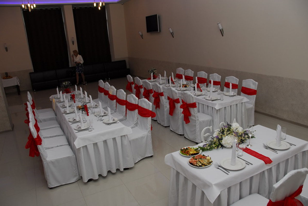 Основной зал — Кафе Пятый элемент