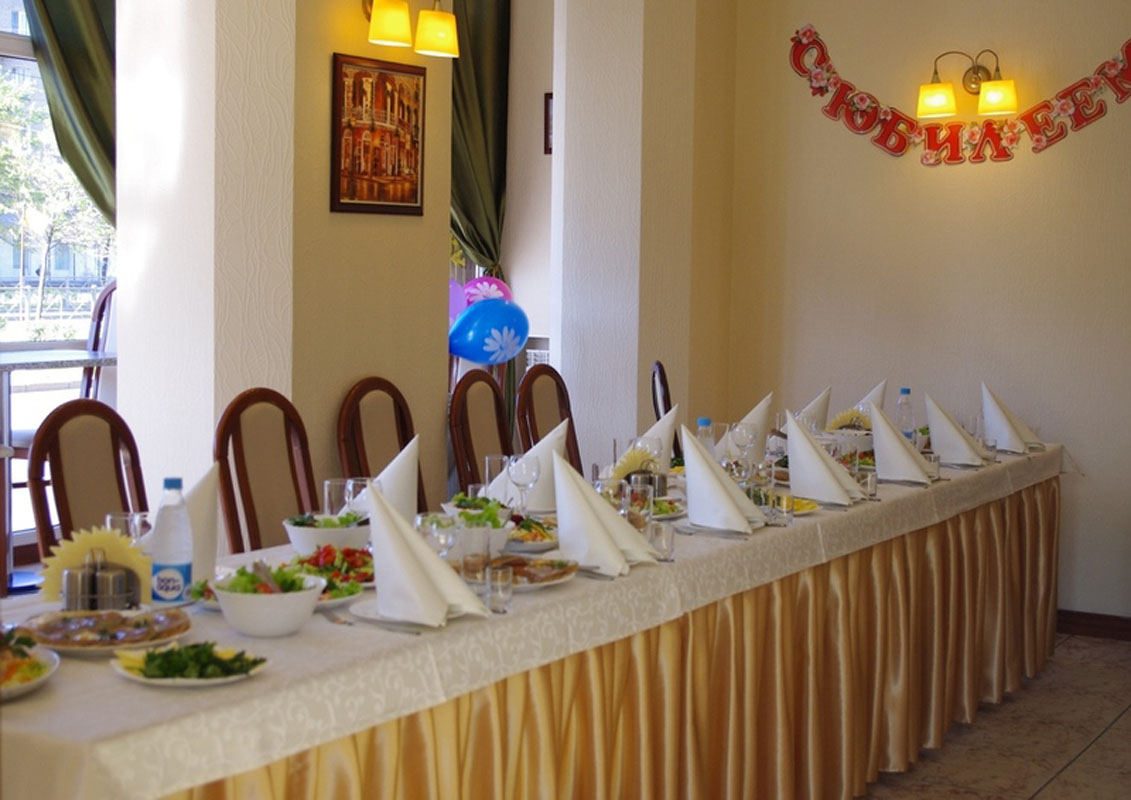Кафе Ника — Основной зал, фото банкетного зала