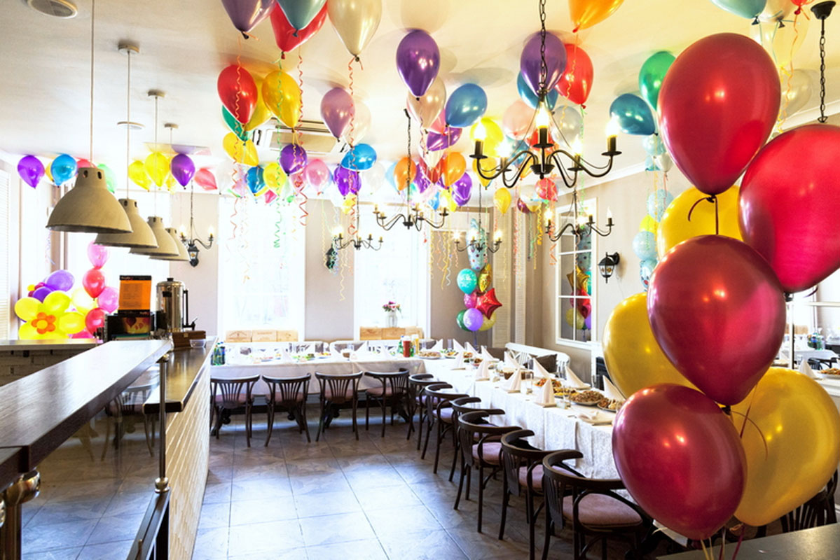 Основной зал — Кафе Гостиная на Матроса Железняка