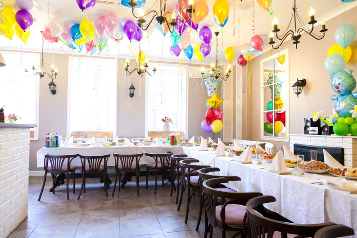 Основной зал — Кафе Гостиная на Матроса Железняка