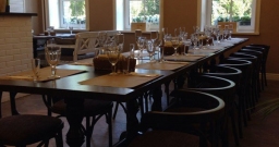 Основной зал