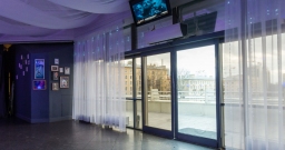 Основной зал