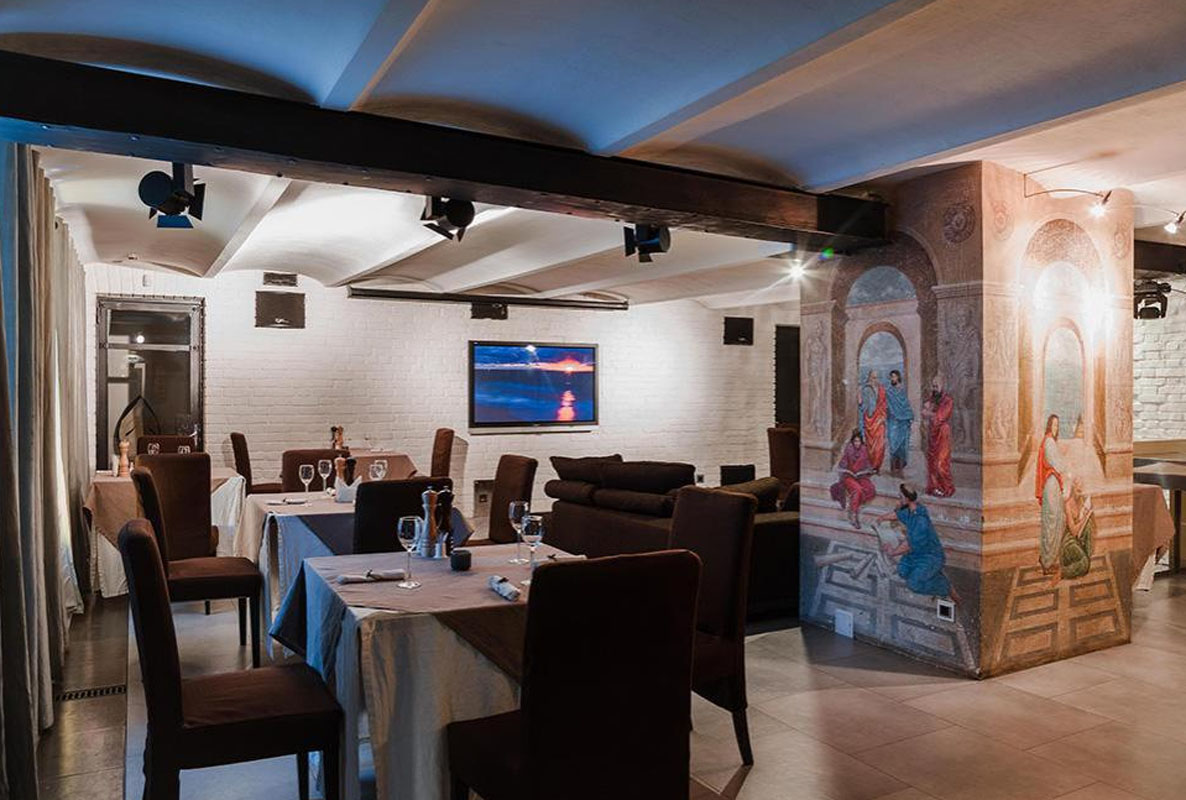 Зал на 25 человек — Приют Холостяка