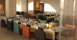 Зал на 80 человек — интерьер зала