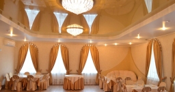 Основной зал — интерьер зала