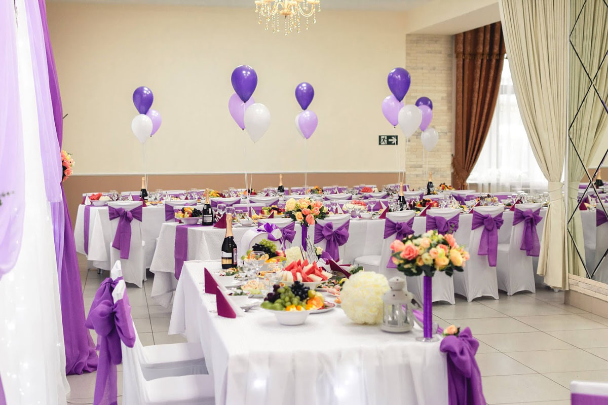 Зал на 100 человек — Колобок