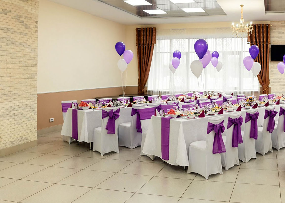 Зал на 100 человек — Колобок