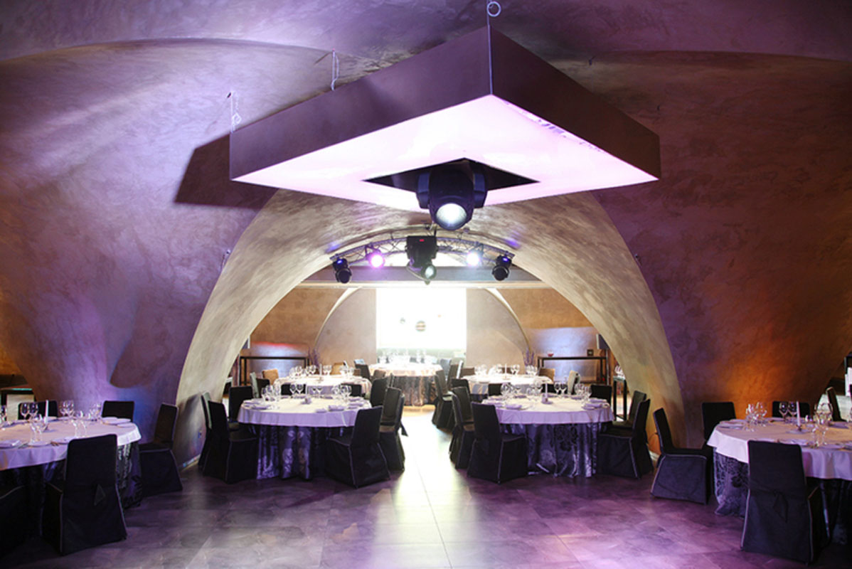 Основной зал — Банкетный ресторан Академия