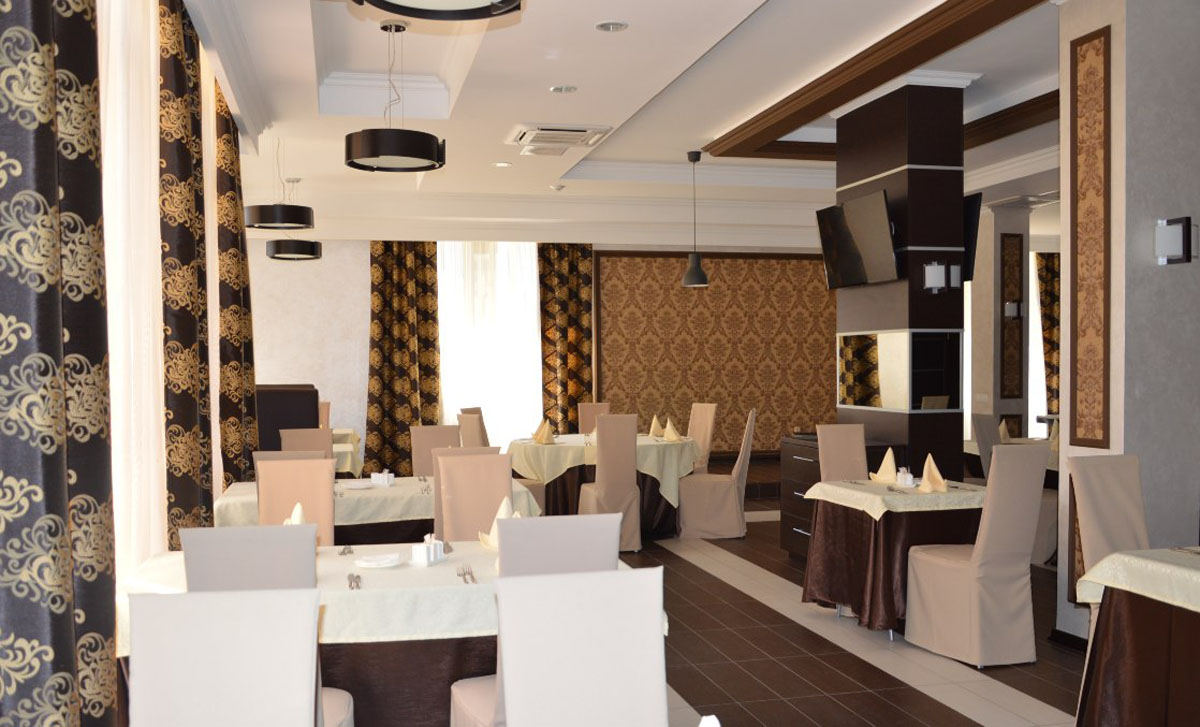 Зал на 100 человек — Давыдов