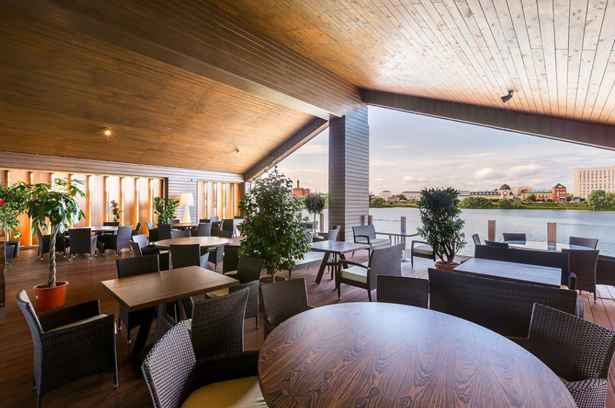 Зал на 65 человек — Пир