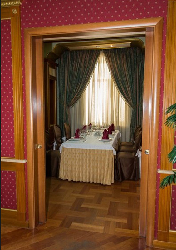 Зал на 8 человек Зал на 8 человек — фото 1