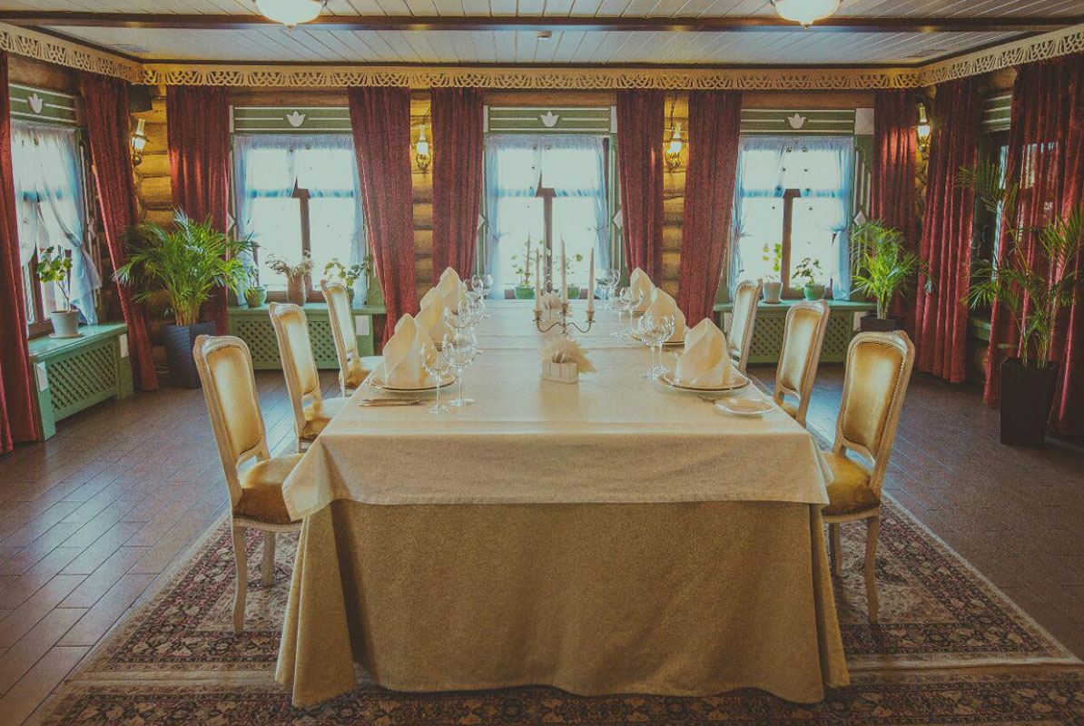 Зал «Изба» — Татарская усадьба