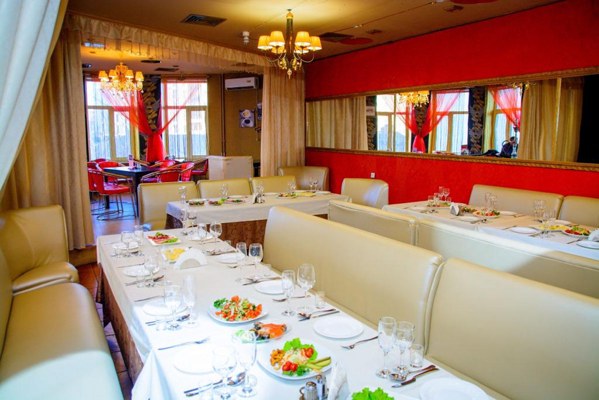 Логотип Цезарь