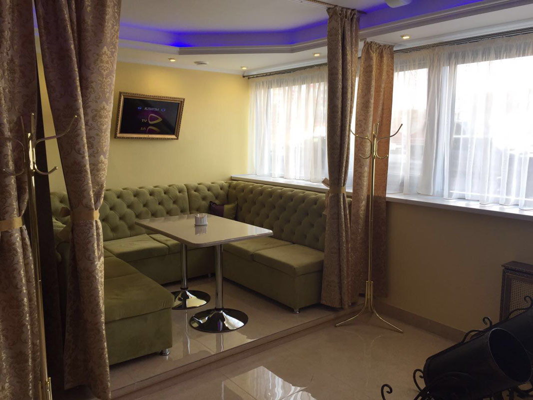 Зал на 80 человек