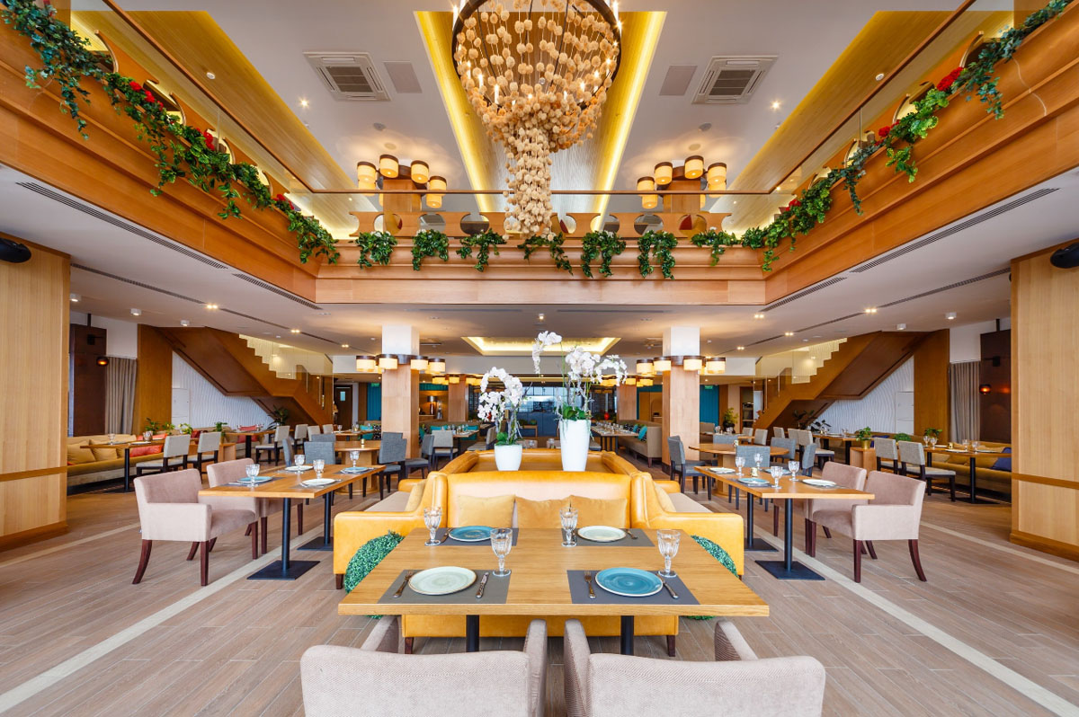 Зал на 130 человек — Лав стори