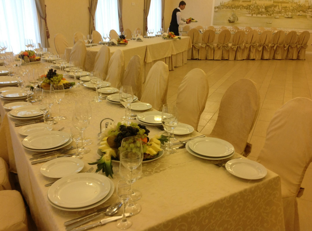 Зал на 100 человек — Пушечный двор