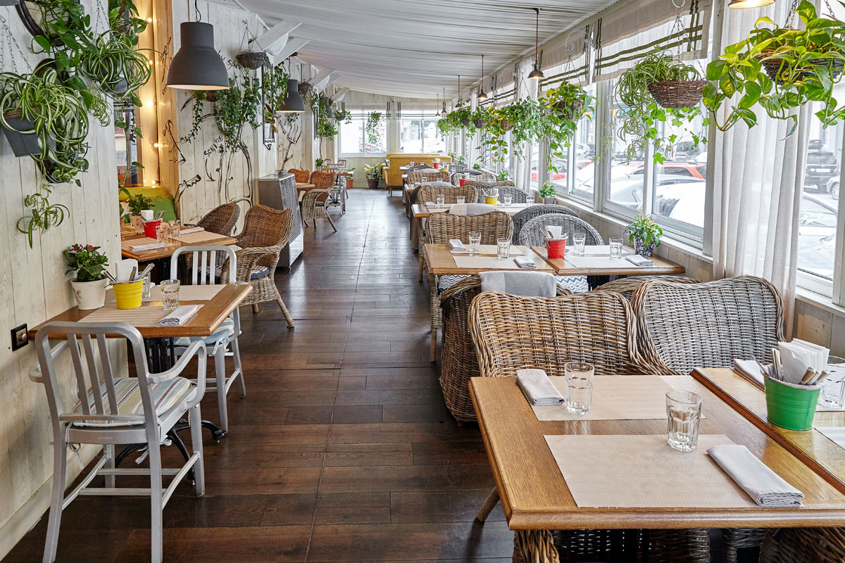 Летняя терраса — банкетный зал Пряности и Радости на Малой Посадской 3, фото