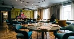 Основной зал