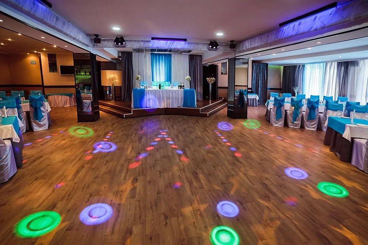 Hоuse-club — Зал на 80 человек, фото банкетного зала
