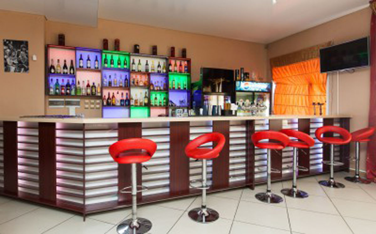 Банкетный зал — Ретро-клуб Nostalgie