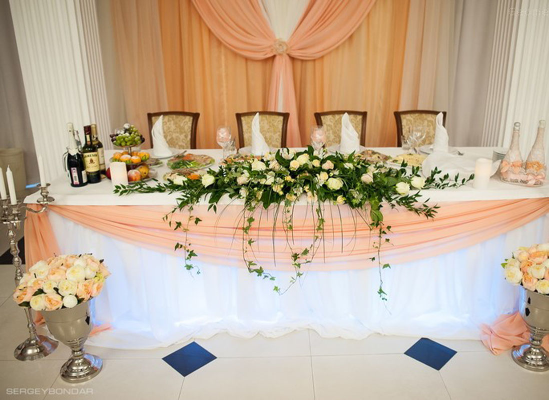 Основной зал — Усадьба