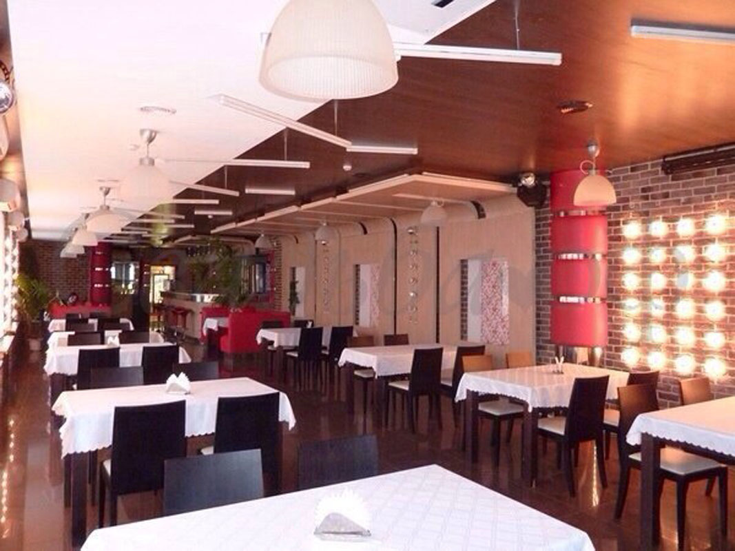 Зал на 100 человек — Феникс