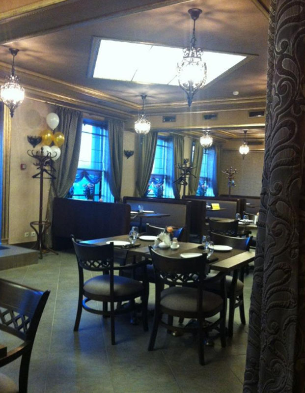 Зал на 40 человек — Золотая ягода