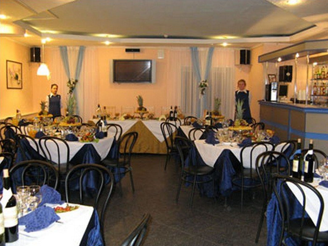 Зал на 50 человек — Орхидея