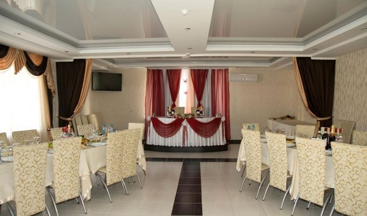 Зал на 150 человек — Баскал у Сиявуша