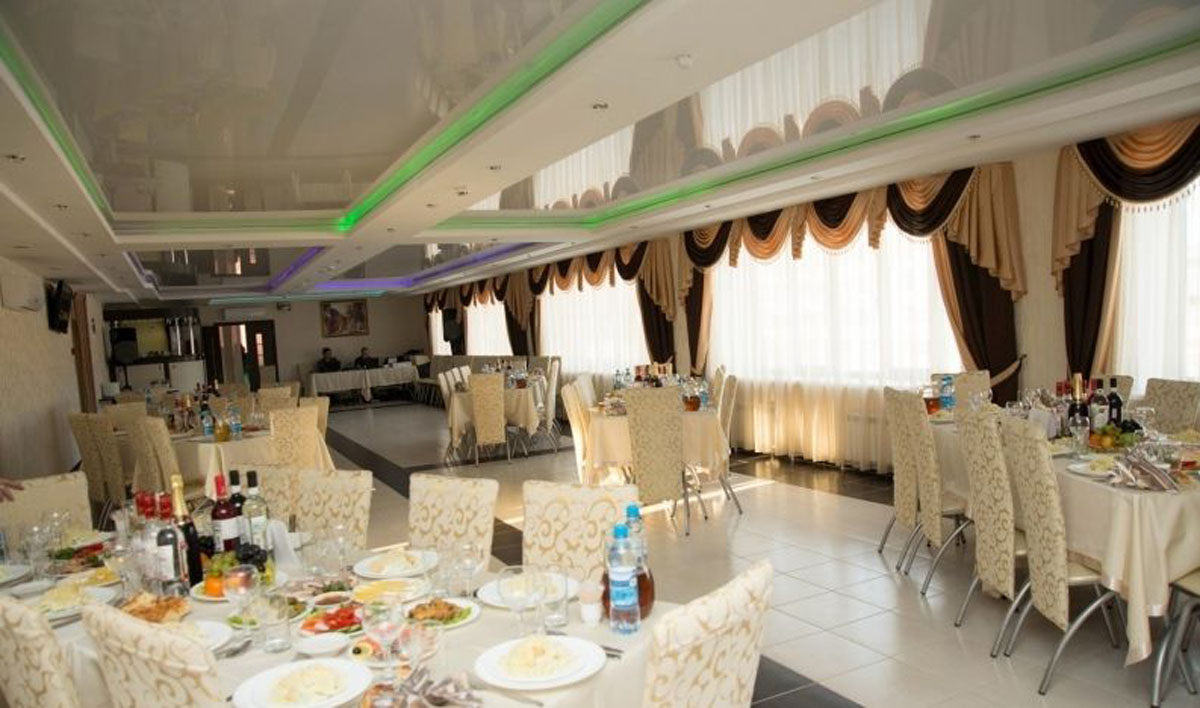 Зал на 150 человек — Баскал у Сиявуша