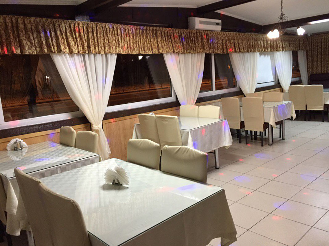 Зал на 75 человек