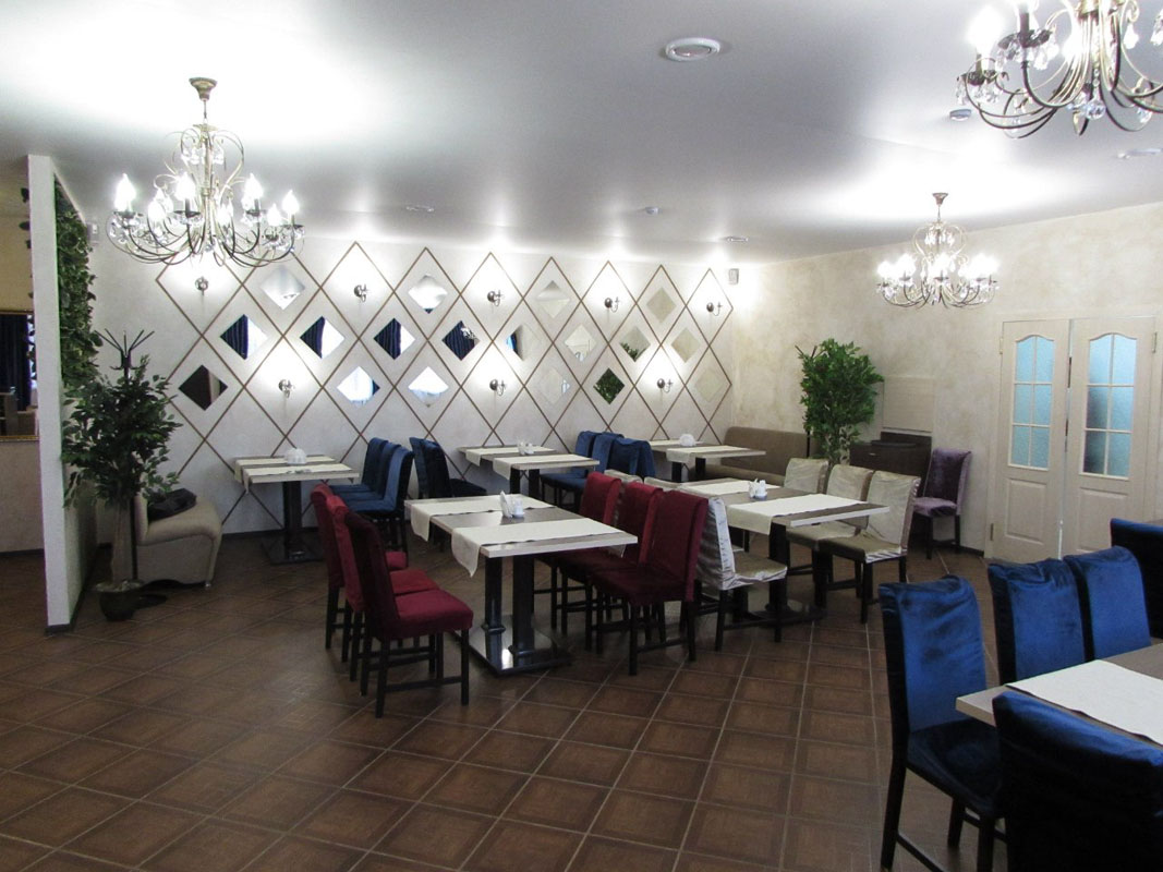 Зал на 65 человек — София