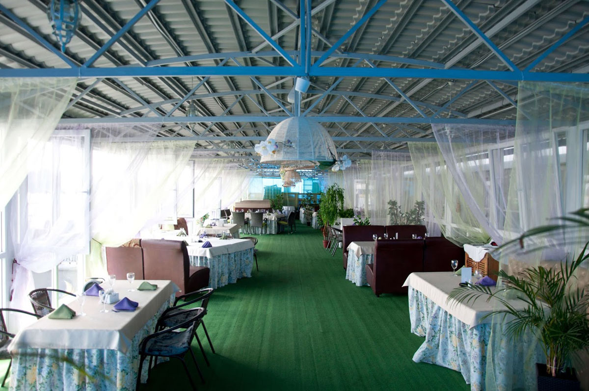 Круиз — Летняя веранда, фото банкетного зала