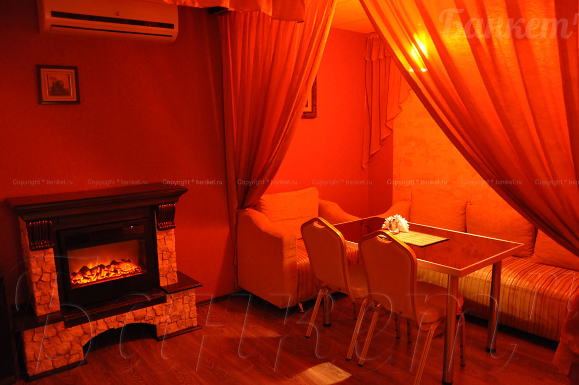 Основной зал — Кафе-клуб Сова