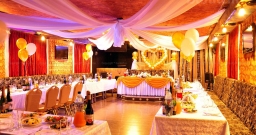 Основной зал