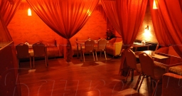 Основной зал