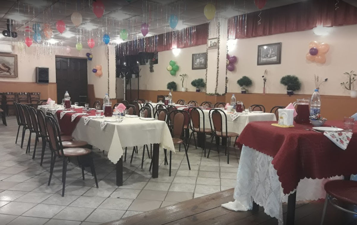 Зал на 60 человек — Аут