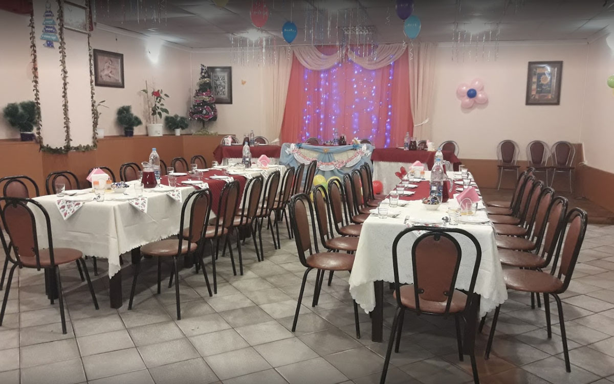 Зал на 60 человек — Аут