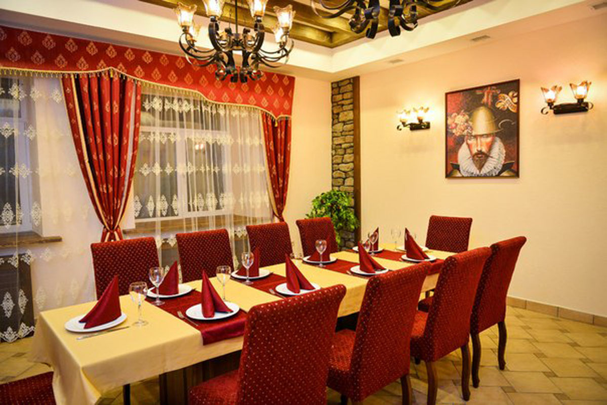 Зал на 50 человек — Санчо Панса