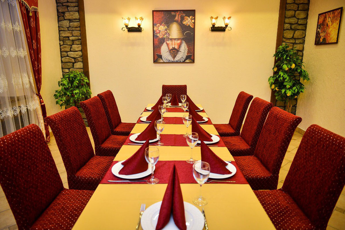 Зал на 50 человек — Санчо Панса