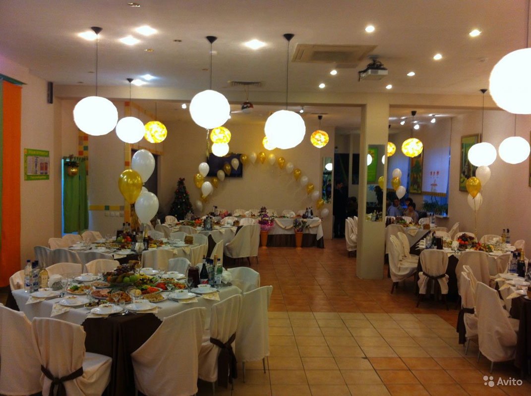 Зал на 100 человек — Алан Аш