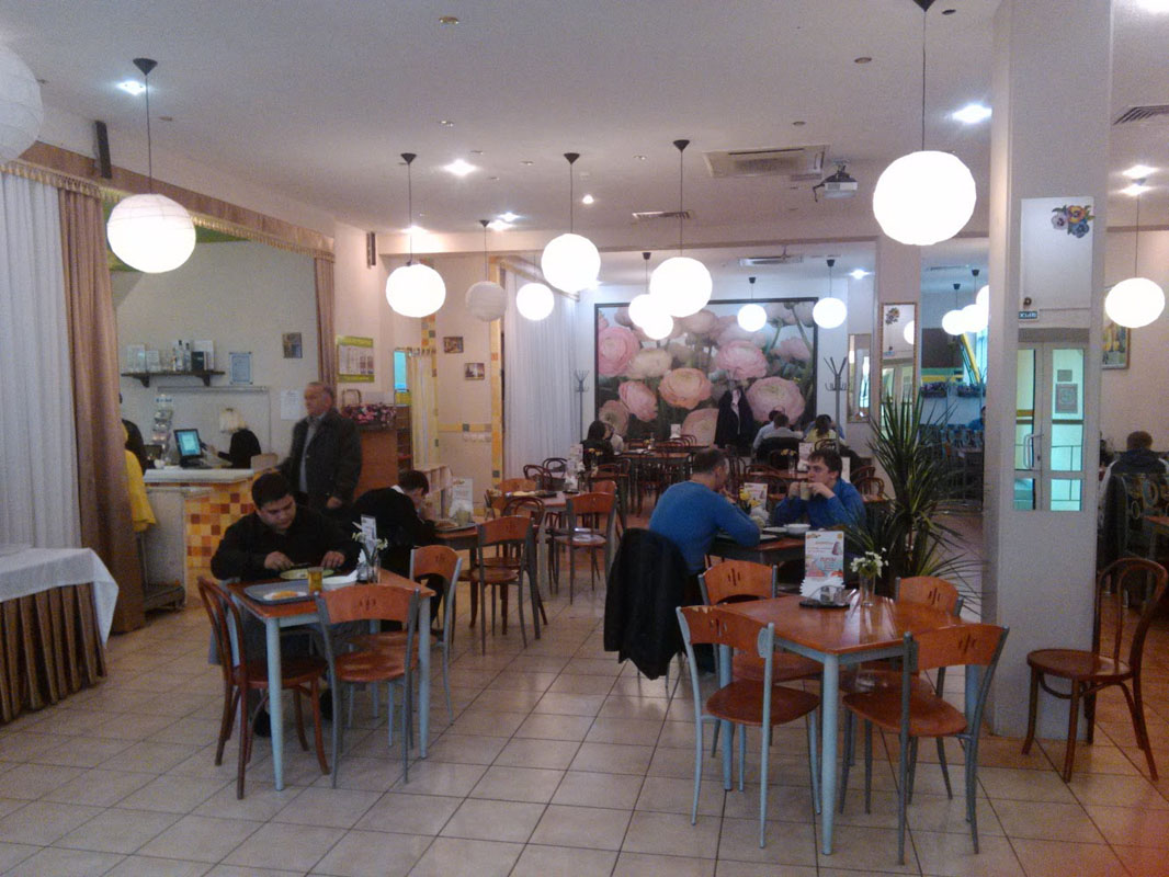 Зал на 100 человек — Алан Аш