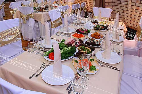 Большой зал "Гурман" — кафе "Гурман"