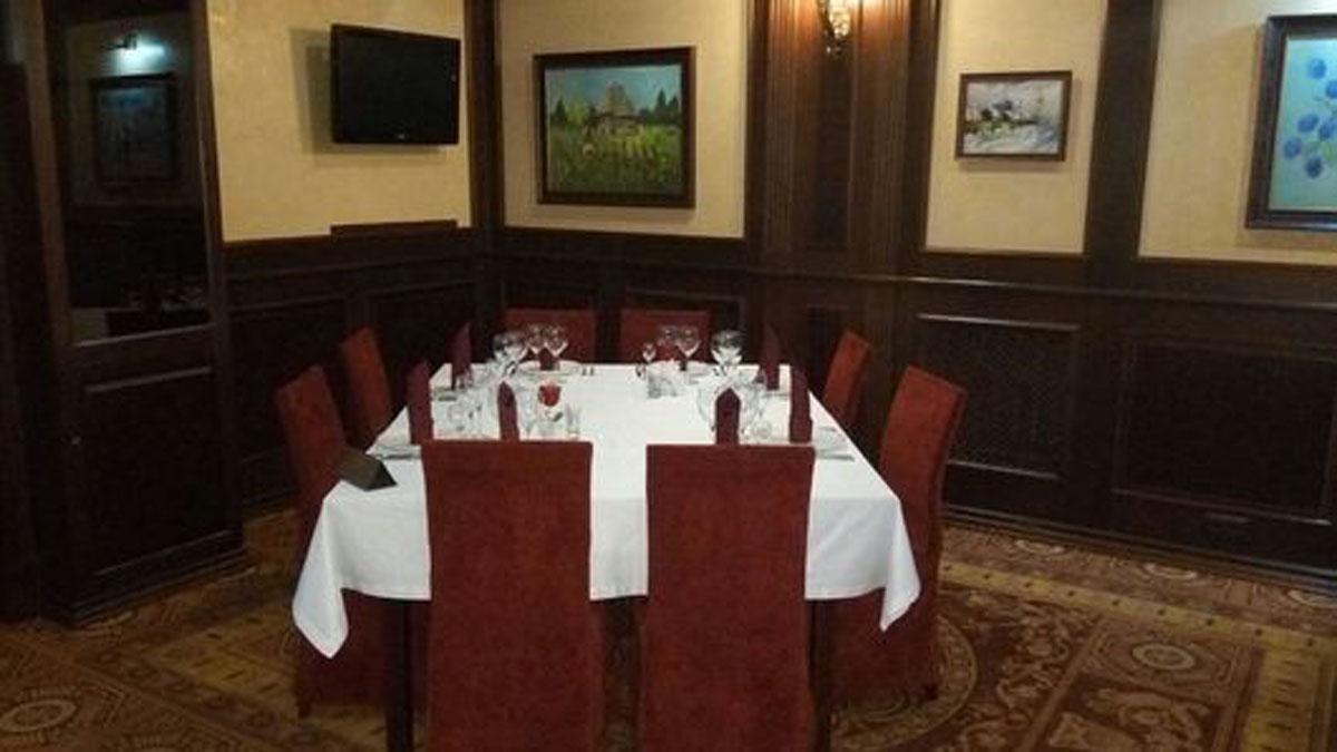 Зал на 80 человек