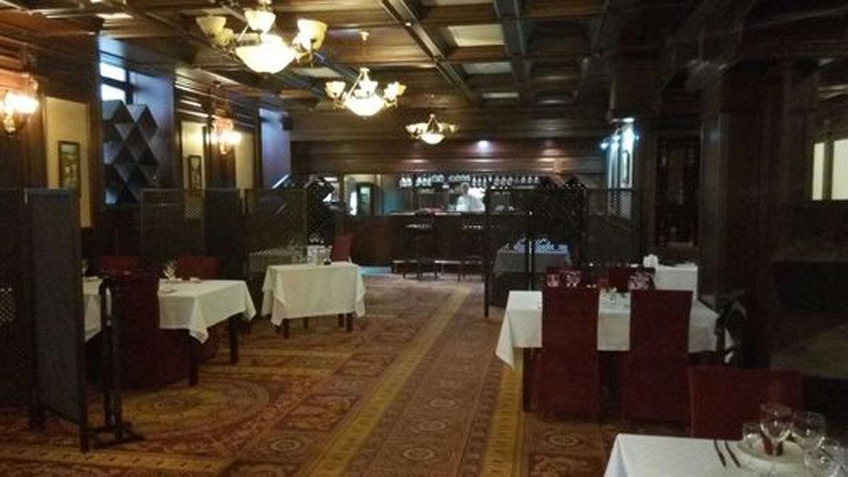 Зал на 80 человек — Сербия