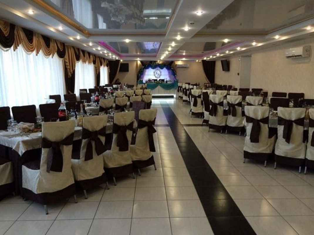 Зал на 130 человек — Айсун