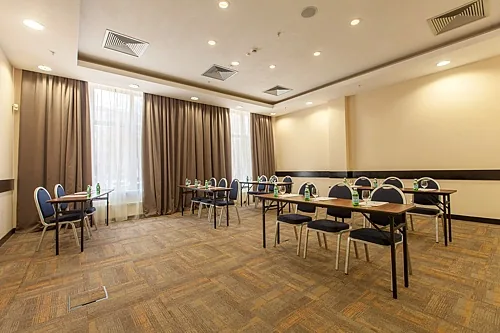 Переговорная комната Meeting Room — Mamaison All-Suites Spa Hotel Pokrovka 5*