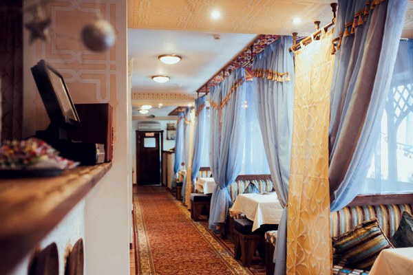 Логотип Рубаи на Амирхана