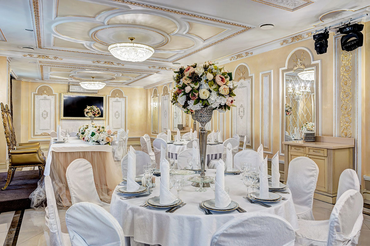 Зал Версаль — Банкетный комплекс Парадайз
