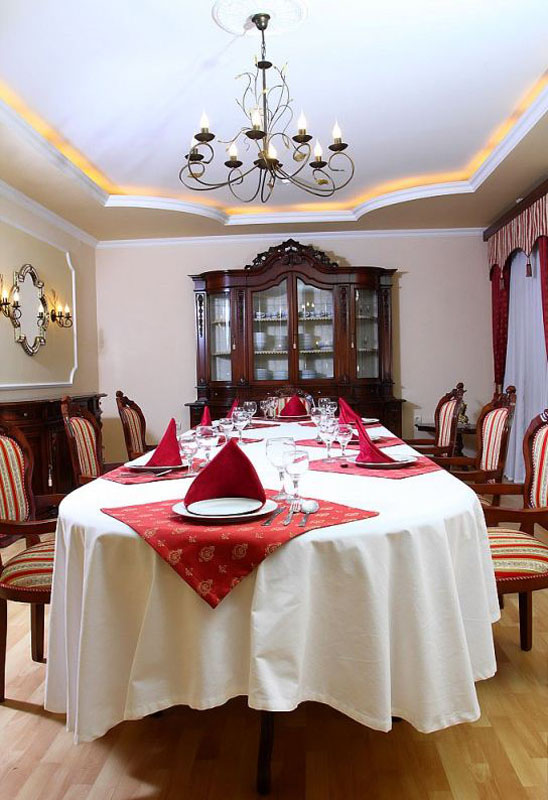 Зал на 100 человек — Александрия